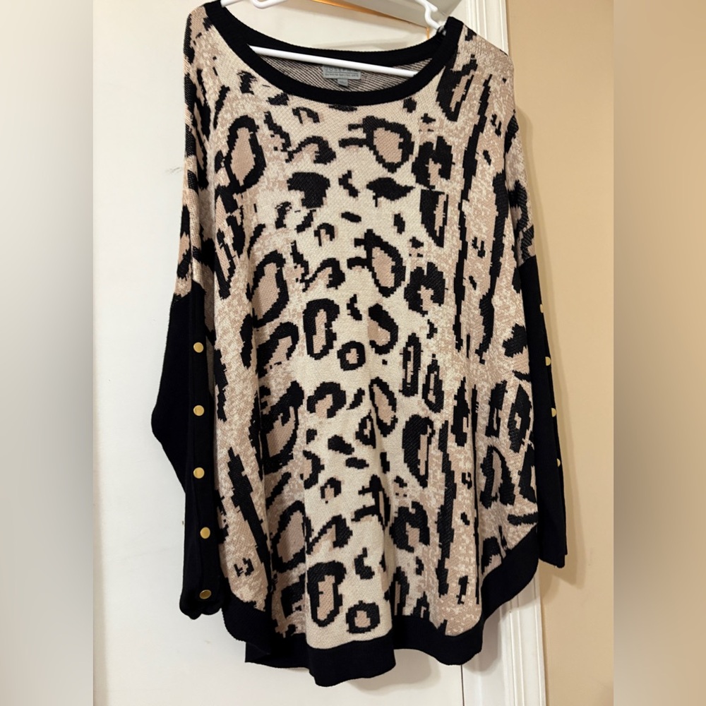 Joseph A Oversized Fitted Sleeve Animal Print Rayon Sweater Sz Large